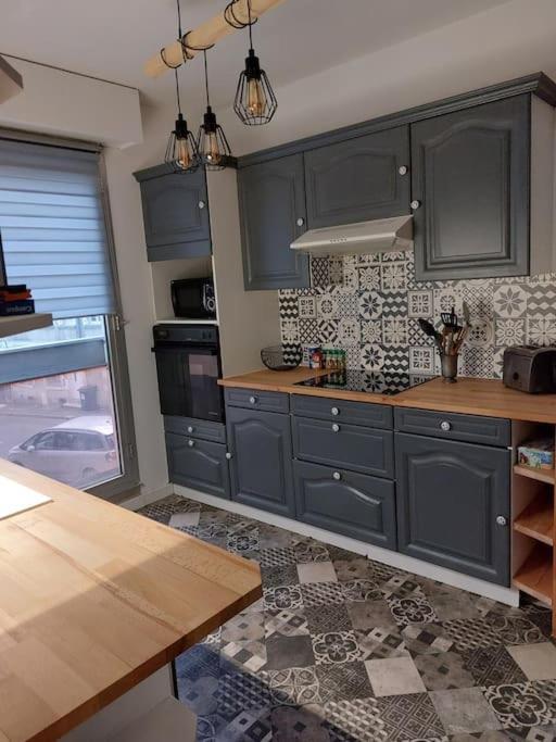 Apartamento Appart Hyper Centre- Parking Vierzon Exterior foto